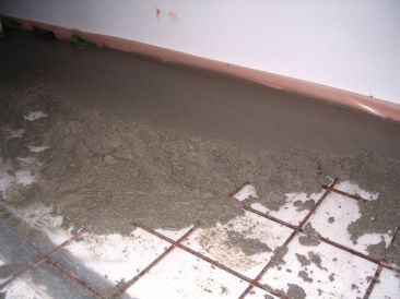ruční betonování podlahy